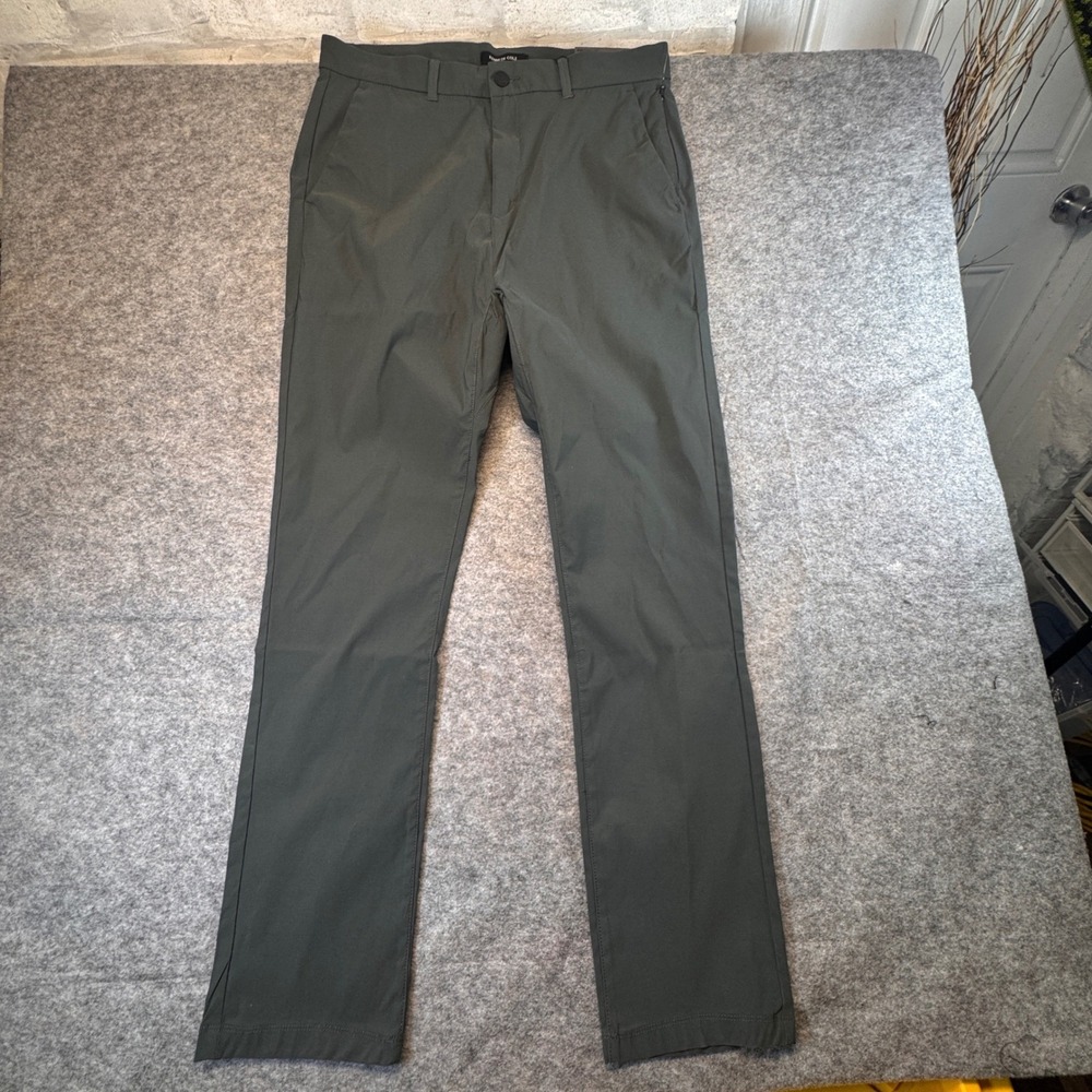 Kenneth Cole Smoked Spruce Tapered Fit Workout Pants Mens 34x32 K09D82SSUB6 NWT - Picture 1 of 12